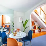 Spanish Steps Luxury Apartment