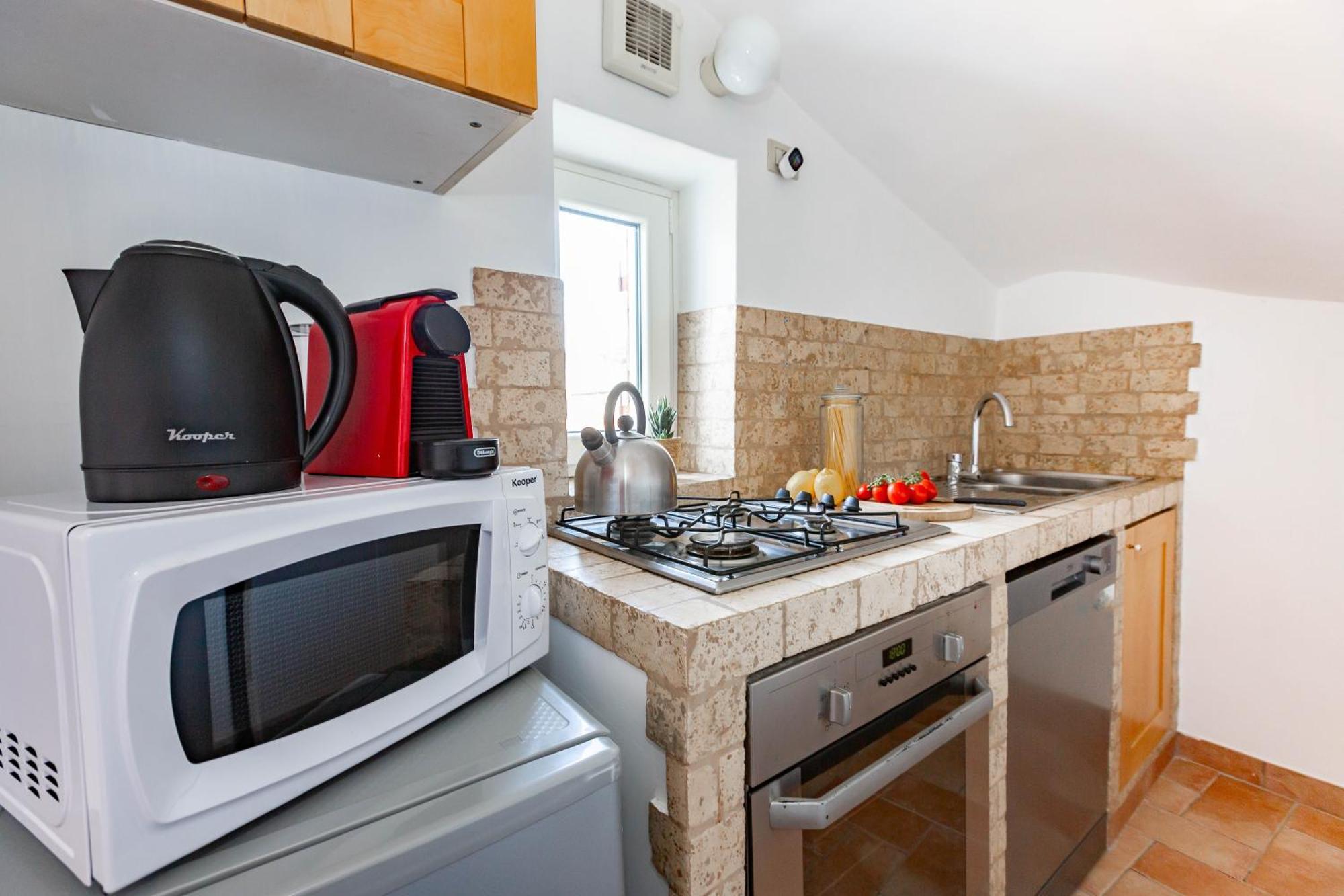 Spanish Steps Luxury Apartment