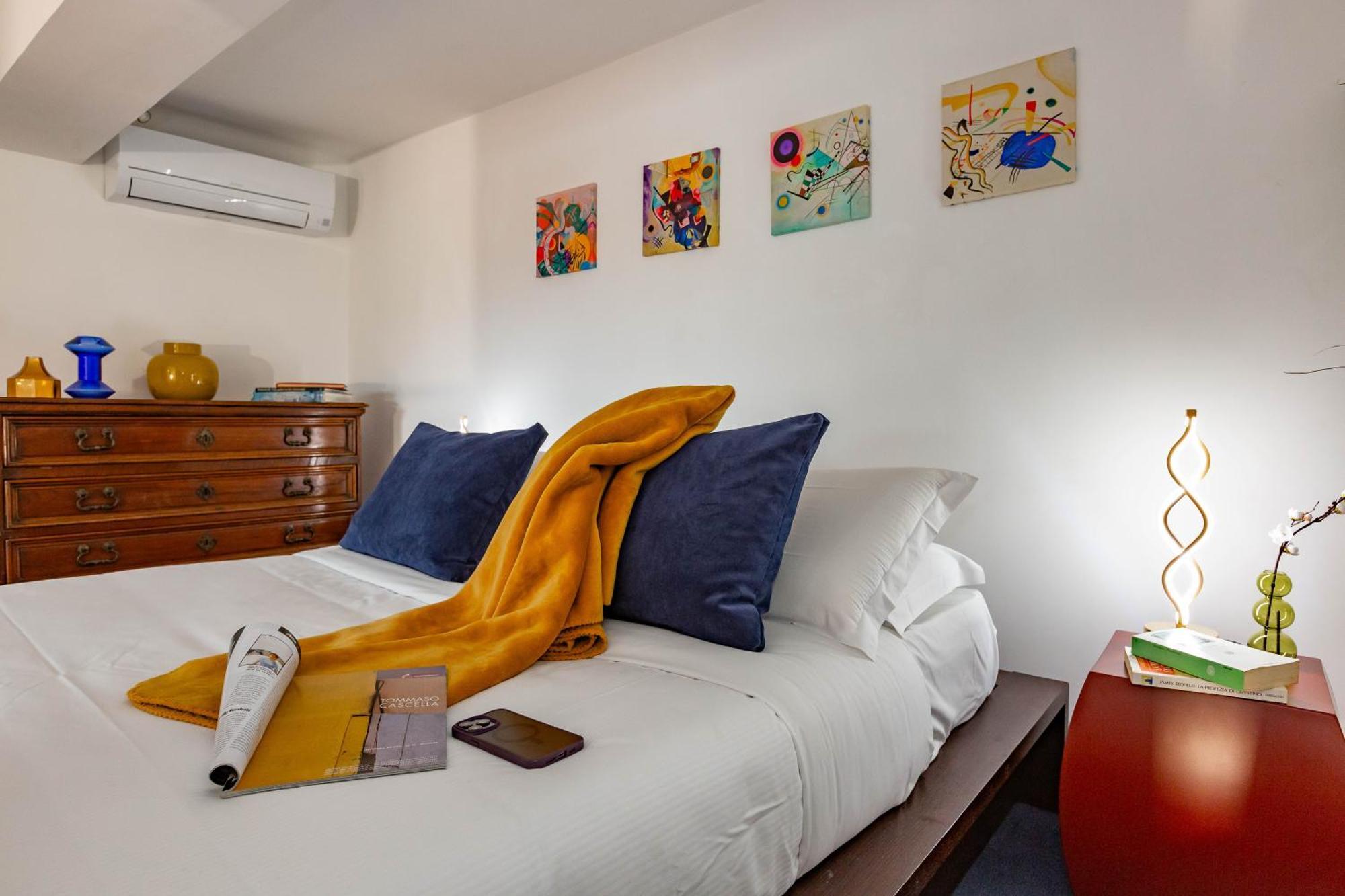 Spanish Steps Luxury Apartment *